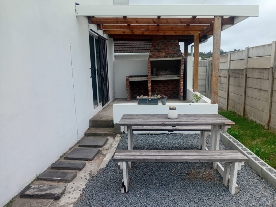 2 Bedroom Property for Sale in Nahoon Valley Park Eastern Cape